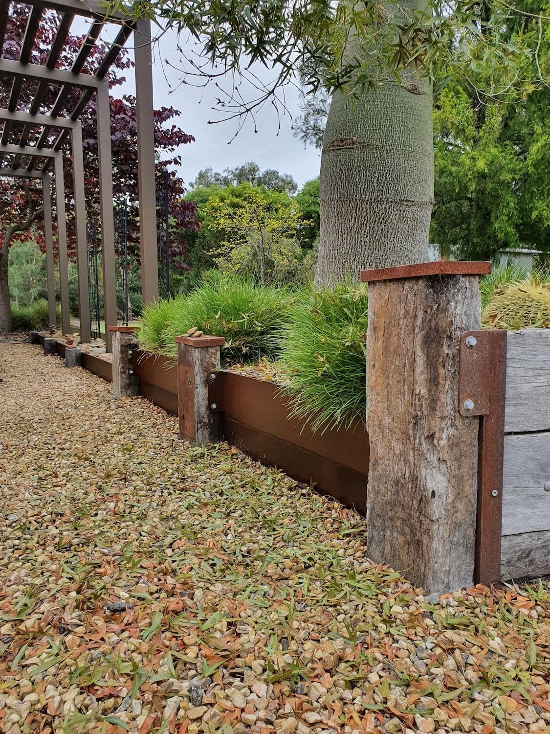 Retaining wall ideas for sloped backyard